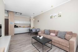 noclegi Międzyzdroje Bel Mare Stylish Apartment with Parking Close to the Beach by Noclegi Renters