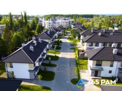 noclegi Ustronie Morskie 365PAM - Marina i Dom Rodzinny - BASEN ZEWNĘTRZNY, KORT TENISOWY, SIŁOWNIA, PLAC ZABAW, BOISKO