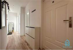noclegi Gdańsk Lambert Room - Peaceful Retreat, 10 Minutes to Gdańsk Old Town & Seaside