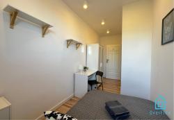 noclegi Gdańsk Waza Room - Peaceful Retreat, 10 Minutes to Gdańsk Old Town & Seaside