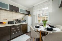 noclegi Międzyzdroje Przytulny Apartament w Centrum Blisko Plaży by Noclegi Renters