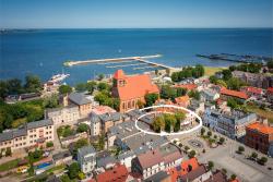 noclegi Puck Kamienica Pod Neptunem - Rynek Puck - Śniadanie w cenie - 200m do Molo