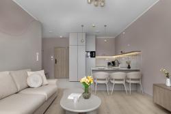 noclegi Świnoujście Stylowe Apartamenty z Parkingiem & Balkonem Greeneri Park by Noclegi Renters