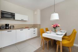 noclegi Międzyzdroje Bel Mare C104 Nowoczesny Apartament z Ogrodem i Tarasem by Noclegi Renters