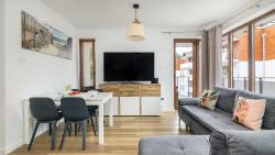 noclegi Stegna Stegna Park 29C - słoneczny apartament z dwiema sypialniami i dużym, narożnym balkonem