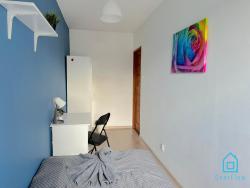 noclegi Gdańsk Colourful Room - 10 Minutes to Gdańsk Old Town & Seaside