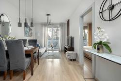 noclegi Kołobrzeg Modern & Functional Apartment with Air Conditioning and Balcony by Noclegi Renters