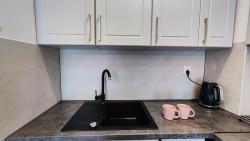 noclegi Jantar Osiedle Bursztynowe 25B - apartament Piamola w Jantarze blisko lasu