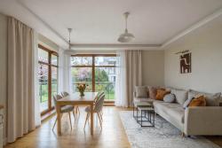 noclegi Sopot Bursztynowa Sopocka Przystań z wanną by Praia Apartments - 300 m do Plaży Parking Ergo Arena