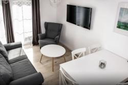 noclegi Niechorze Comfortable house with a terrace, sauna, jacuzzi
