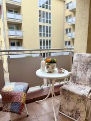 noclegi Kołobrzeg AL-DOM Apartamenty Pod Konikiem 103 , 150m do morza