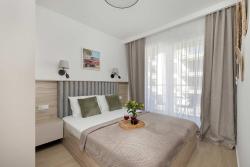 noclegi Międzywodzie Jasny Apartament Milano 12 z Balkonem i Parkingiem by Noclegi Renters