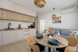 noclegi Międzywodzie Jasny Apartament Milano 12 z Balkonem i Parkingiem by Noclegi Renters