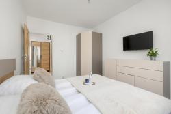 noclegi Kołobrzeg Jasny Apartament z Balkonem by Noclegi Renters