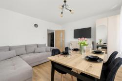 noclegi Kołobrzeg Jasny Apartament z Balkonem by Noclegi Renters