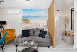 noclegi Niechorze Parkowa Apartament Blisko Plaży z Balkonem i Klimatyzacją