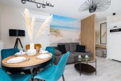 noclegi Niechorze Parkowa Apartament Blisko Plaży z Balkonem i Klimatyzacją