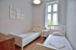 noclegi Sopot Victus Functional Apartments with 2 Bedrooms in the City Center by Noclegi Renters