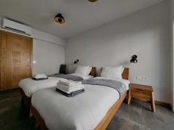 noclegi Łukęcin Coastline Residence - Designer Seaside Apartment with Pool, 2-Minute Walk to the Beach