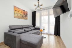 noclegi Mielno Enklawa - Apartament z Tarasem blisko Plaży i Jeziora by Noclegi Renters