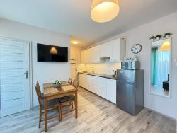 noclegi Kąty Rybackie APARTAMENTY PIAMOLA Willa Zacisze Kąty Rybackie