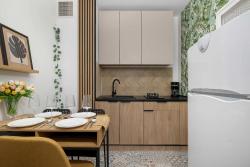 noclegi Świnoujście Klimatyczny Apartament z Balkonem Blisko Parku Zdrojowego by Noclegi Renters