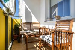noclegi Świnoujście Klimatyczny Apartament z Balkonem Blisko Parku Zdrojowego by Noclegi Renters