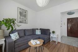 noclegi Świnoujście Klimatyczny Apartament z Balkonem Blisko Parku Zdrojowego by Noclegi Renters