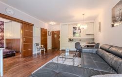 noclegi Świnoujście Bedroom Apartments Bałtycka 11m19 z garażem przy lesie
