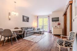 noclegi Świnoujście Bedroom Apartments Bałtycka 11m19 z garażem przy lesie