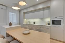 noclegi Gdańsk Apartment DeLuxe close to the sea PARKING