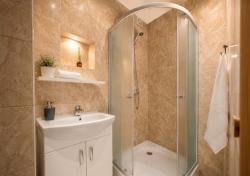 noclegi Jastrzębia Góra Resort EDEN - domki, pokoje, apartamenty, sauna, jacuzzi