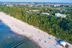 noclegi Sianożęty Comfortable cottages with terraces, close to the beach