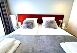 noclegi Kołobrzeg Westin House Resort 109 Apartament z Balkonem Basen i SPA Jacuzzi Sauna Parking Gratis