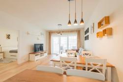 noclegi Pogorzelica Cozy Apartment Near the Beach with Parking and Balcony in Pogorzelica by Noclegi Renters