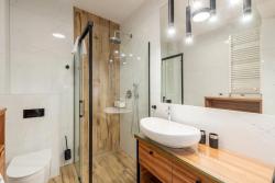 noclegi Pogorzelica Cozy Apartment Near the Beach with Parking and Balcony in Pogorzelica by Noclegi Renters