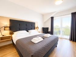 noclegi Krynica Morska ROYAL Villa RESORT & SPA - Jacuzzi, Sauny, MELEX na plażę, Masaże, Apartamenty z kuchnią, Widok na Zalew Wiślany