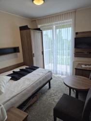 noclegi Gąski Domki, Apartamenty i Restauracja Włóczęga
