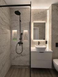 noclegi Gdańsk Marble Luxury Apartment Portovo by Property Kings