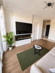 noclegi Gdańsk Marble Luxury Apartment Portovo by Property Kings