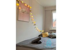noclegi Gdańsk Superfly room 10 Min to Old Town Gdańsk,PKP & Shopping Mall