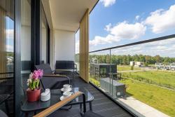 noclegi Mielno Klimatyzowane Apartamenty Art Lake w Mielnie z Parkingiem i Basenem by Noclegi Renters