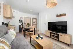 noclegi Międzywodzie Cozy Apartment Near the Beach with Parking and Terrace by Noclegi Renters