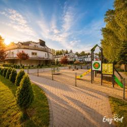 noclegi Pobierowo Apartament DAJAX - kort tenisowy, basen zewnętrzny, plac zabaw