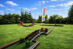 noclegi Rewal Szept Fal & Mini Golf