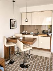 noclegi Kołobrzeg Golden Hour Marine Suite - romantyczny apartament z widokiem na zachód słońca