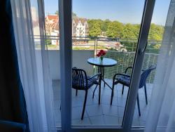 noclegi Kołobrzeg Jasny apartament z widokiem na kołobrzeską katedrę