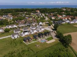 noclegi Trzęsacz Wood House Trzęsacz Podgrzewany Basen i Balia