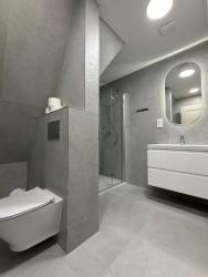 noclegi Rewal Dworek Zielińskich-Domki, Apartamenty, Podgrzewany basen, Parking