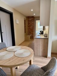 noclegi Rewal Dworek Zielińskich-Domki, Apartamenty, Podgrzewany basen, Parking